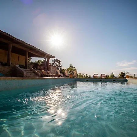 Mas De L'hospitalet Gites Aux Portes De Cevennes Guest house *