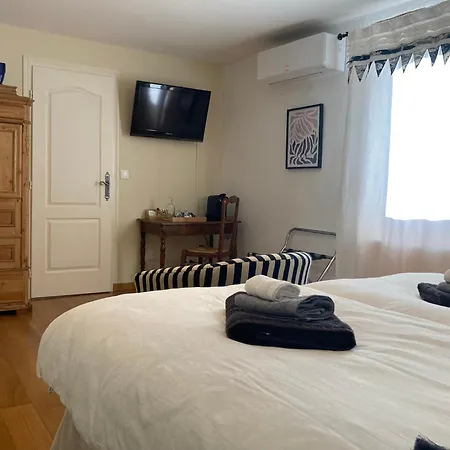 Mas De L'hospitalet Gites Aux Portes De Cevennes Guest house